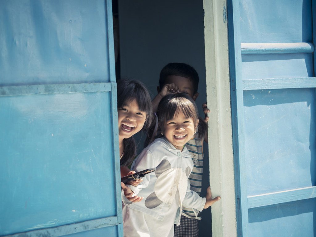 越南宁顺省的儿童.